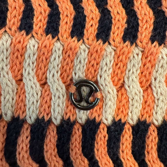 Lululemon Womens Size 10 Orange & Blue Knit Devi Crewneck Pullover Sweater - Picture 4 of 8